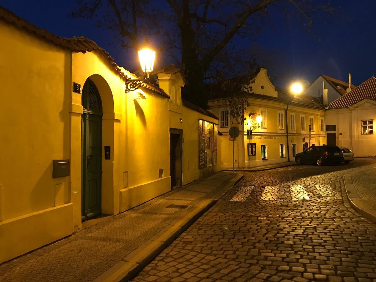 Old Town Basement Leilighet Praha Eksteriør bilde